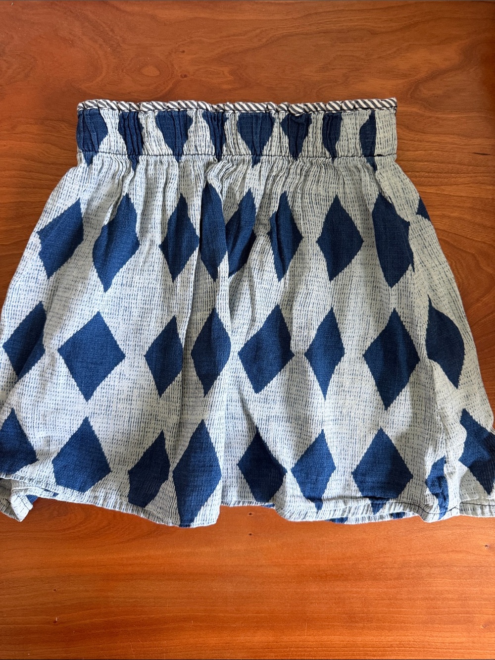 Bobo Choses 2yr-3yr skirt with blue diamond pattern